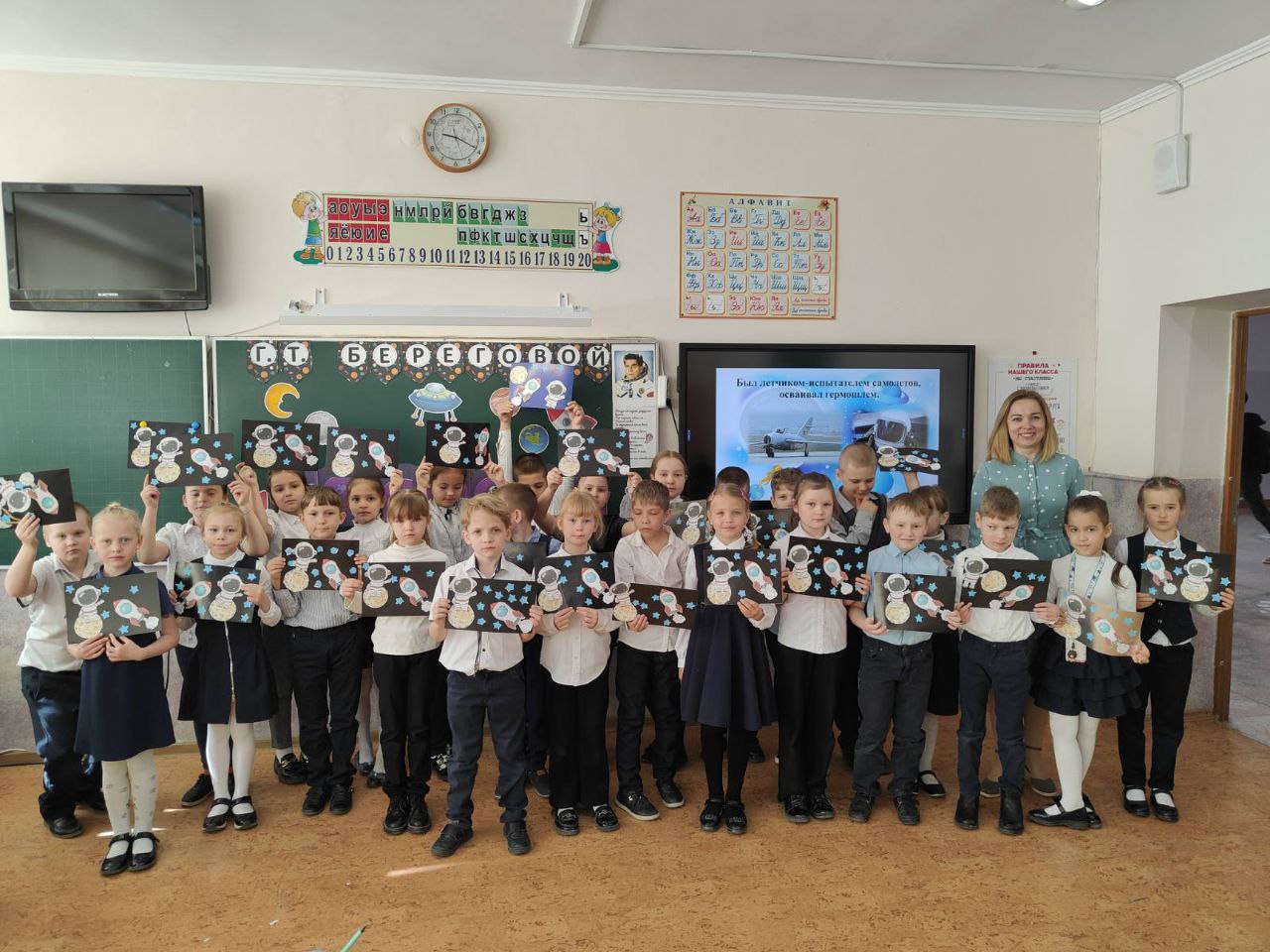 В детских учреждениях Крыма прошли мероприятия ко Дню космонавтики