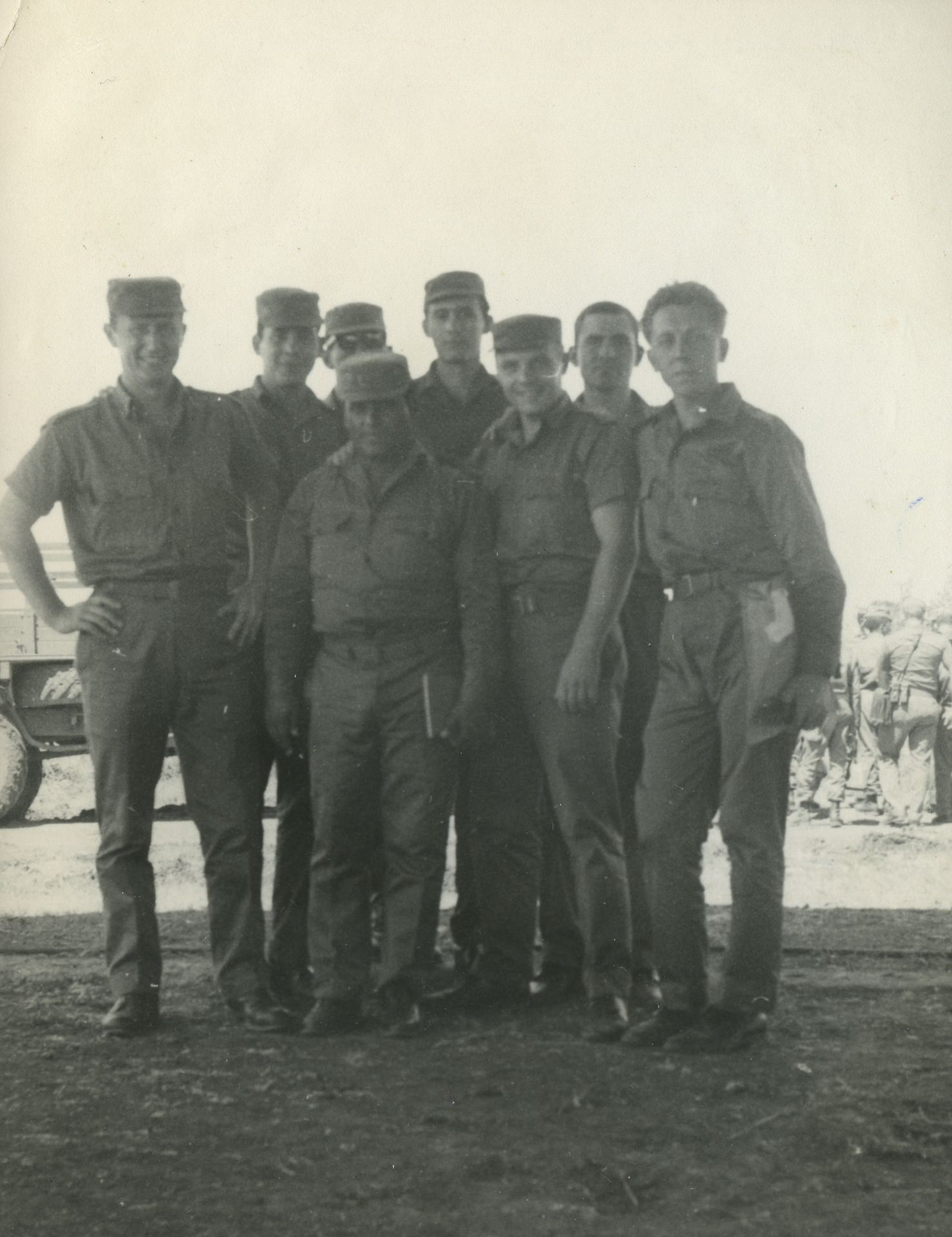 Группа советских и кубинских переводчиков штаба Восточной армии. Старший группы Щеглов А.Ф., крайний слева.