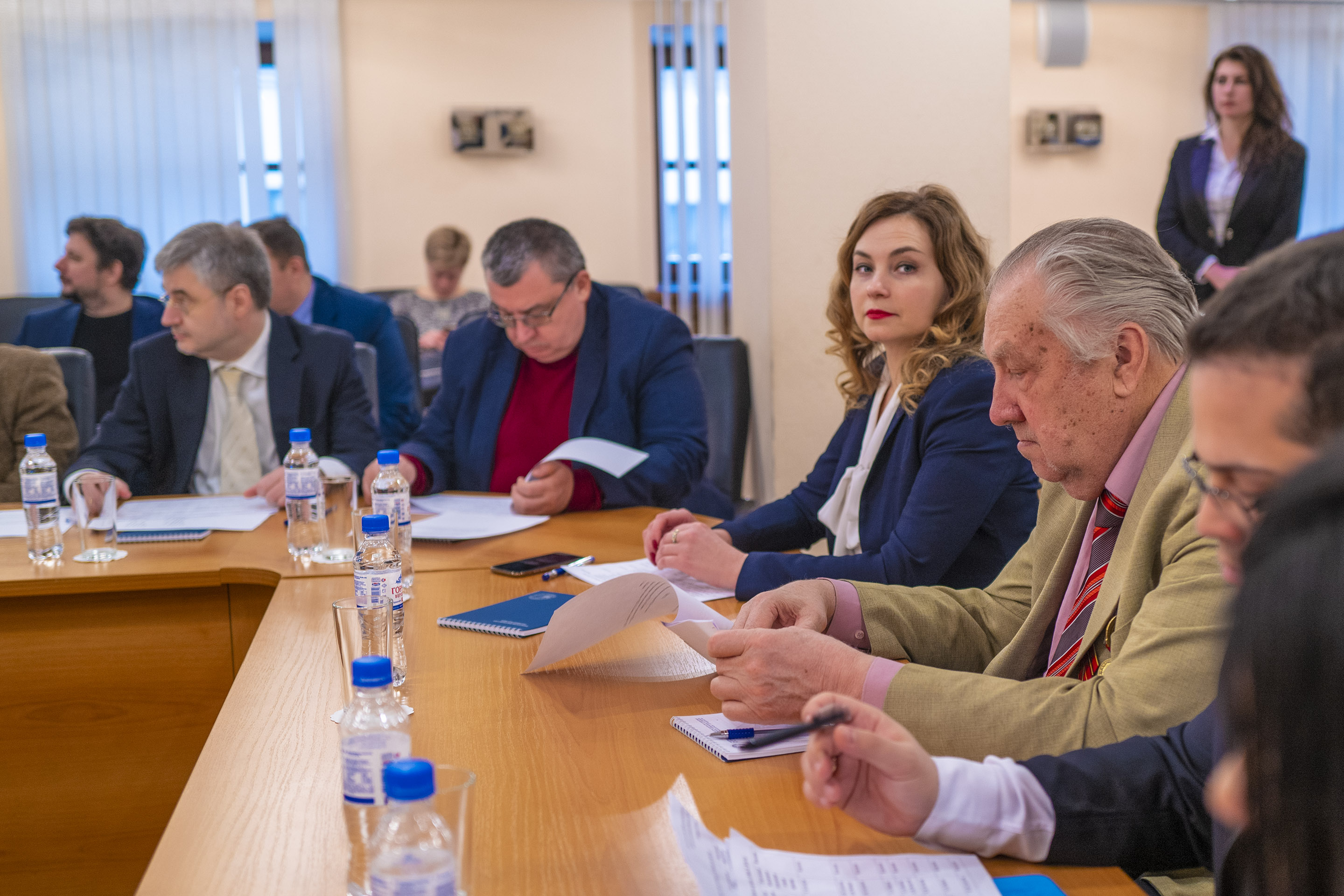 На заседании правления: Юлия Сурилова, Валерий Терешенков, Алиса Пушкарева и другие