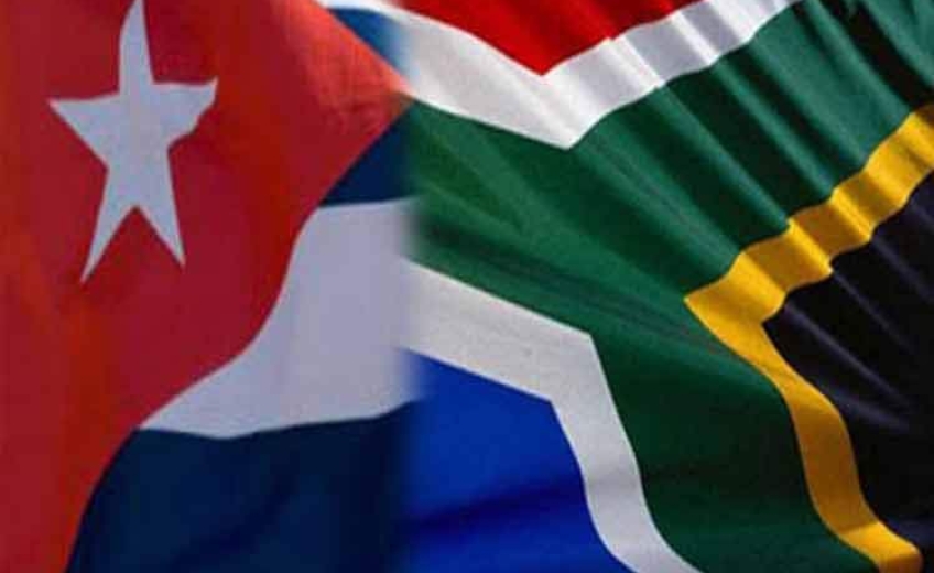Кубинский чиновник по дружбе с народами посещает ЮАР
